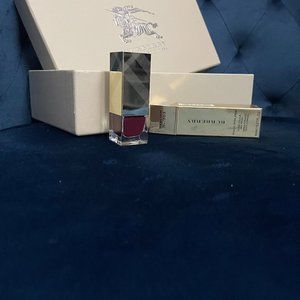 NEW! Burberry Nail Polish OxBlood No. 303 and Burberry Small Clutch Box